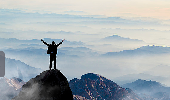 真实的收益结构：这个项目到底怎么赚钱？